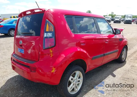 2010 Kia Soul + from USA, damaged, VIN KNDJT2A26A7106713